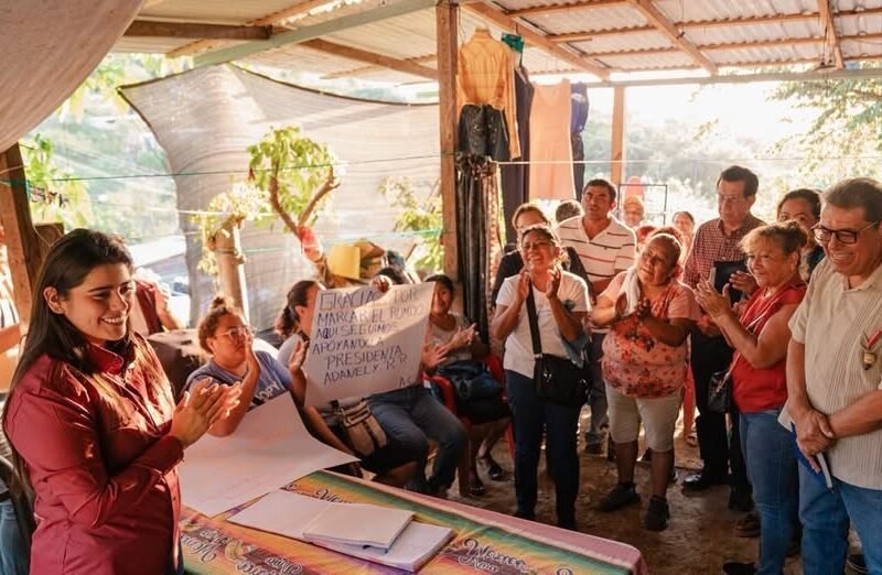 Alcaldesa de Poza Rica escucha demandas en Montecristo