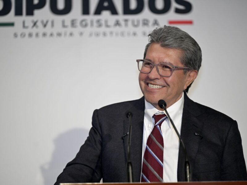 Ricardo Monreal llama a cerrar filas con la presidenta Claudia Sheinbaum ante desafíos que enfrenta el país; confía en que los vencerá con diálogo