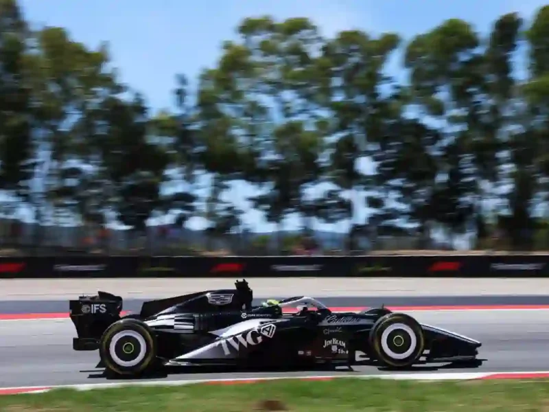 Checo Pérez admite que la carrera en Barcelona les dejó una lección que esperan corregir