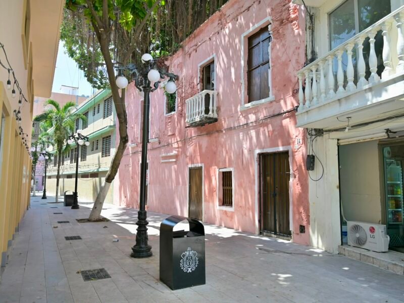 Avanza rehabilitación del Centro Histórico de Veracruz: recuperan el Callejón y la Plazuela de la Campana