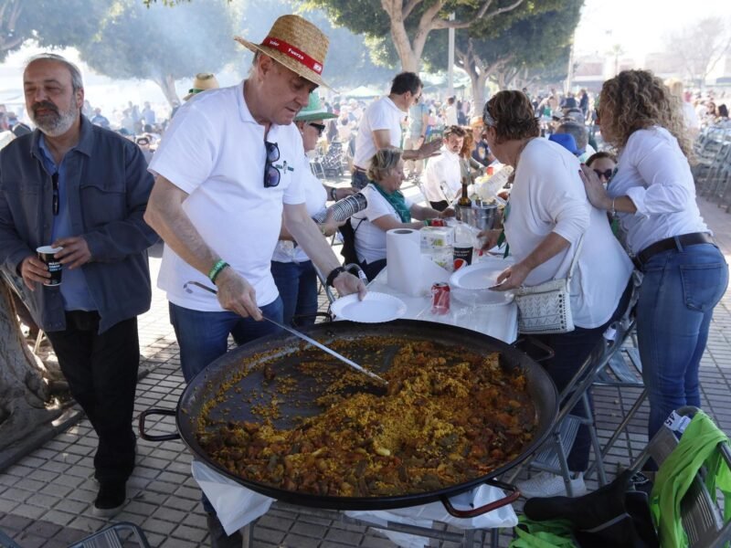 Con éxito histórico y crecimiento récord, entregan recursos del 2do Concurso de Paella