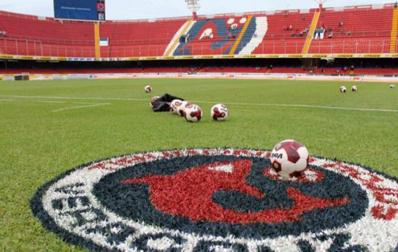 El regreso de los Tiburones Rojos es inminente; Fidel Kuri apunta contra el arbitraje y anuncia la resurrección del fútbol en Veracruz