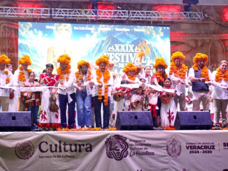 Festival de la Huasteca honra a las mujeres como guardianas de la tradición en su edición XXIX
