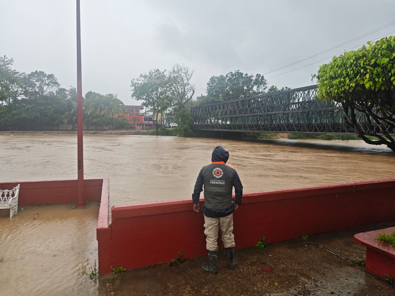 Articula Veracruz con Federación atención a municipios afectados por lluvias: Rocío Nahle
